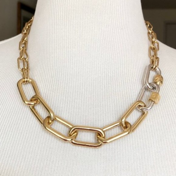 Coach Gold Chain Necklace New with tags | 17.5"L x 0"W x 0"H - Picture 7 of 8